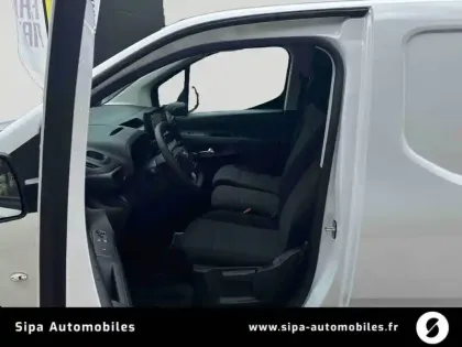 Photo 10 Fiat Doblo  FOURGON M DIESEL 130 CH AUT.