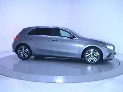 Photo 29 Mercedes Classe A  180 d 8G-DCT