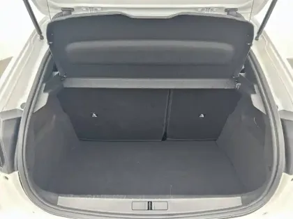 Photo 25 Peugeot 208  Hybrid 100 e-DCS6