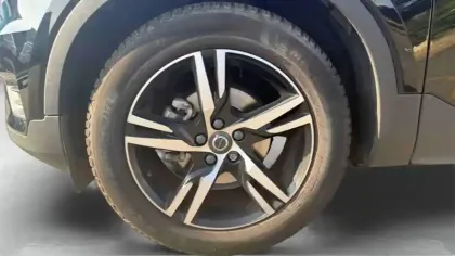 Photo 8 Volvo XC40  T2 129 ch