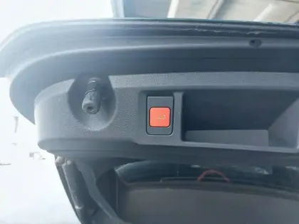 Photo 5 Peugeot 308  SW PHEV 225 e-EAT8