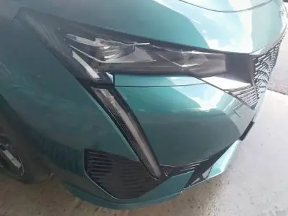 Photo 15 Peugeot 308  SW PHEV 225 e-EAT8