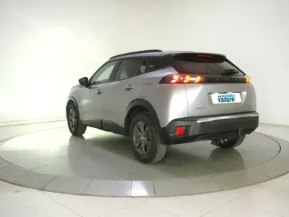 Photo 35 Peugeot 2008  PureTech 100 S&S BVM6