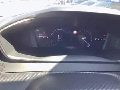 Photo 9 Peugeot 208  Turbo 100 ch BVM6