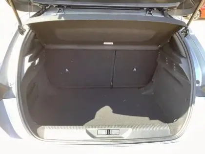 Photo 5 Peugeot 308  Hybrid 145 e-DCS6