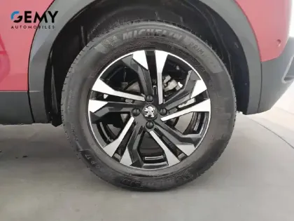 Photo 32 Peugeot 2008  PureTech 130 S&S BVM6