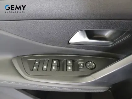 Photo 15 Peugeot 308  SW PHEV 180 e-EAT8
