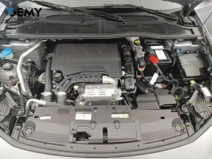 Photo 11 Peugeot 308  SW PureTech 130ch S&S EAT8