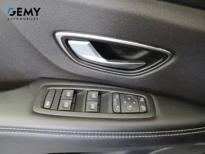 Photo 16 Renault Scenic Grand  Blue dCi 150 EDC