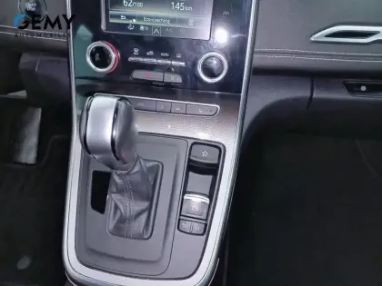 Photo 13 Renault Scenic Grand  Blue dCi 150 EDC