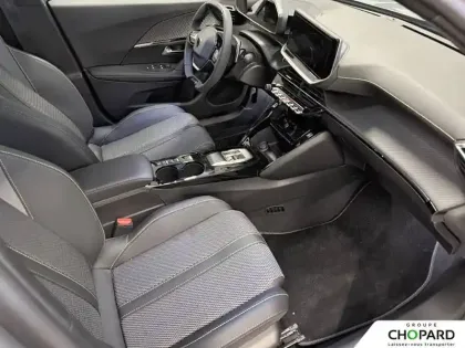 Photo 12 Peugeot 2008  Hybrid 145 e-DCS6