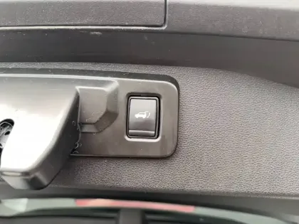 Photo 23 Renault Scenic  E-Tech électrique 220 ch grande autonomie