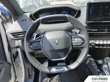 Photo 16 Peugeot 3008  Hybrid 225 e-EAT8
