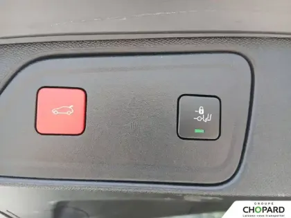 Photo 18 Peugeot 3008  Hybrid 225 e-EAT8