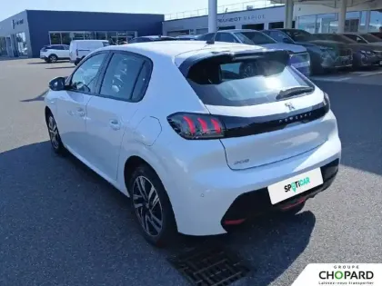 Photo 29 Peugeot 208  PureTech 100 S&S EAT8