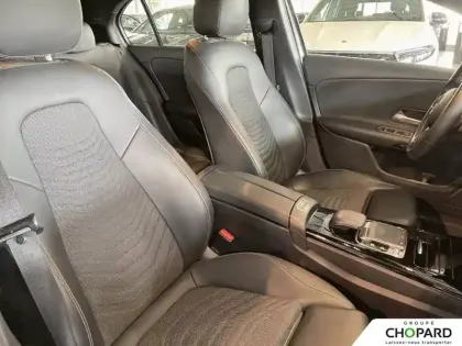 Photo 10 Mercedes Classe A  180 7G-DCT