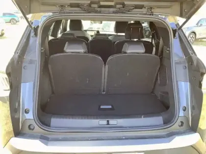 Photo 5 Peugeot 5008  Hybrid 145 ch e-DCS6