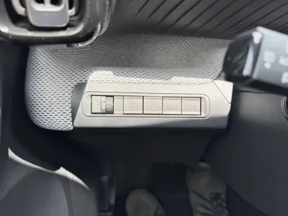 Photo 18 Citroën C3  Hybride 110 ch Automatique