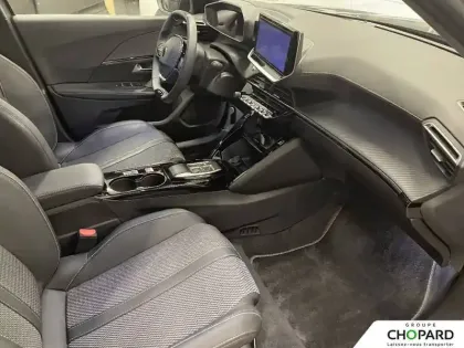 Photo 9 Peugeot 2008  Electrique 54 kWh 156 ch