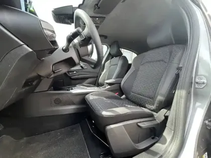 Photo 10 Renault Clio  Eco-G 120 ch EDC