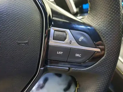 Photo 35 Peugeot 508  Hybrid4 360 e-EAT8 Peugeot Sport Engineered