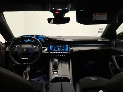 Photo 10 Peugeot 508  Hybrid4 360 e-EAT8 Peugeot Sport Engineered