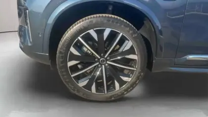 Photo 12 Volvo XC90  T8 AWD Hybride Rechargeable 455 ch Geartronic 8 7pl