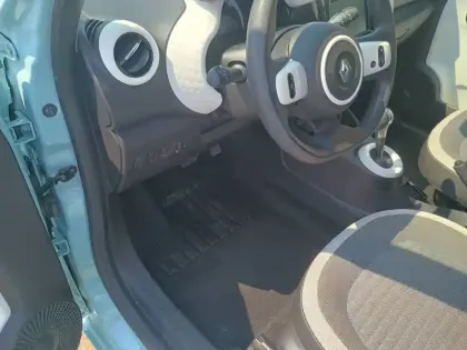 Photo 15 Renault Twingo  III E-Tech