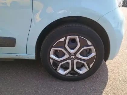 Photo 18 Renault Twingo  III E-Tech