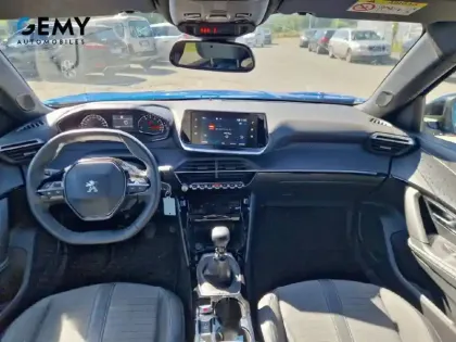 Photo 7 Peugeot 2008  PureTech 100 S&S BVM6
