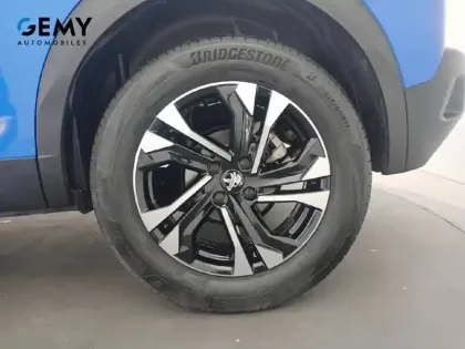 Photo 32 Peugeot 2008  PureTech 100 S&S BVM6