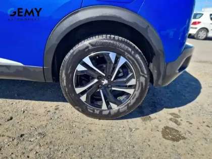 Photo 10 Peugeot 2008  PureTech 100 S&S BVM6