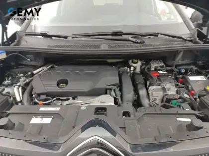 Photo 14 Citroën C5 aircross  Hybride Rechargeable 225 e-EAT8