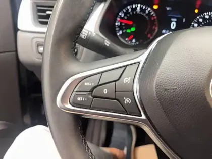 Photo 40 Renault Captur  TCe 90