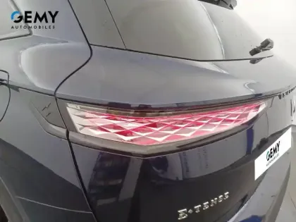 Photo 19 DS DS 7  Hybride Rechargeable E-Tense 225 EAT8
