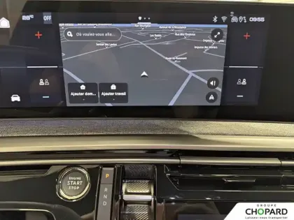 Photo 16 Peugeot 5008  Electrique 210 ch 73 kWh