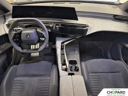 Photo 12 Peugeot 5008  Electrique 210 ch 73 kWh