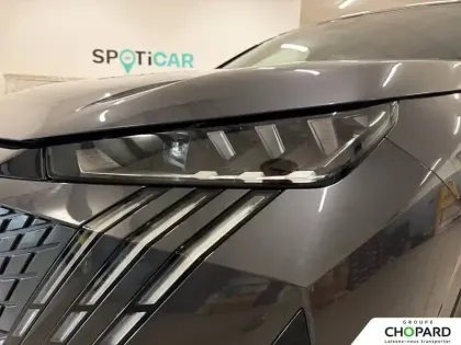 Photo 23 Peugeot 5008  Electrique 210 ch 73 kWh