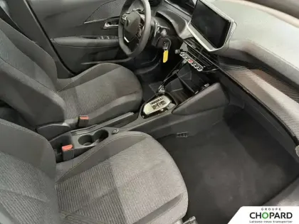 Photo 12 Peugeot 208  Hybrid 110 ch e-DCS6