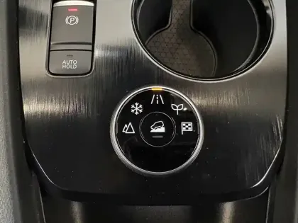 Photo 26 Nissan X-trail  e-POWER 213 ch e-4ORCE 7 Places
