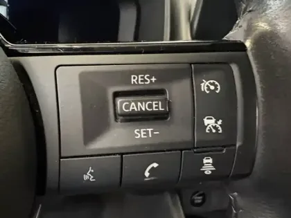 Photo 13 Nissan X-trail  e-POWER 213 ch e-4ORCE 7 Places