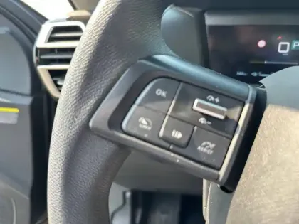 Photo 17 Citroën C4 e- 136 ch Automatique