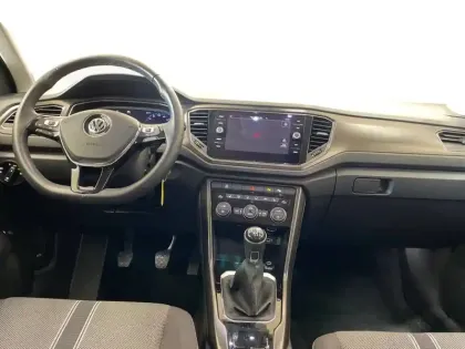 Photo 12 Volkswagen T-roc  1.6 TDI 115 Start/Stop BVM6