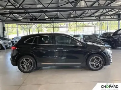 Photo 35 Mercedes GLA  200 d 8G-DCT