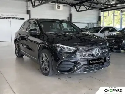 Photo 32 Mercedes GLA  200 d 8G-DCT