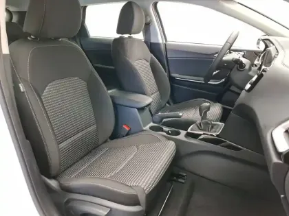 Photo 8 Kia Ceed  SW 1.5 T-GDi 140 ch BVM6