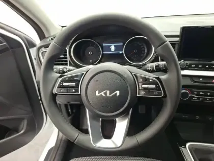 Photo 12 Kia Ceed  SW 1.5 T-GDi 140 ch BVM6
