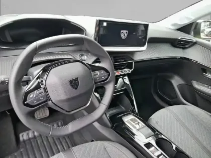 Photo 7 Peugeot 208  Electrique 136 ch 50 kWh