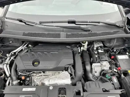 Photo 28 Citroën C5 aircross  Hybride Rechargeable 225 e-EAT8