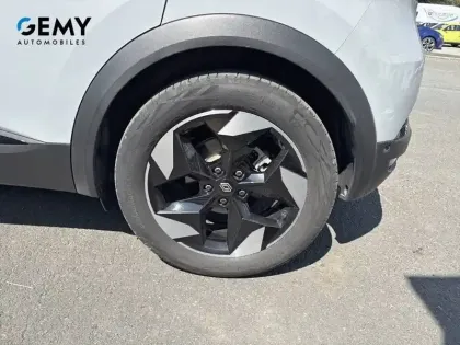 Photo 10 Renault Captur  E-Tech full hybrid 145 ch